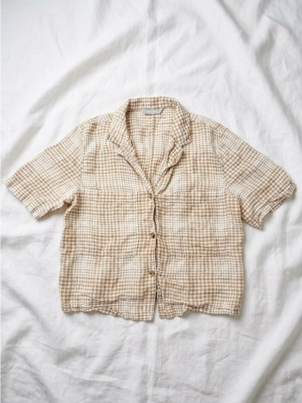 everlane linen gingham camp tshirt tan check oversized notched collar pockets S